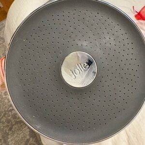 Jolie shower head